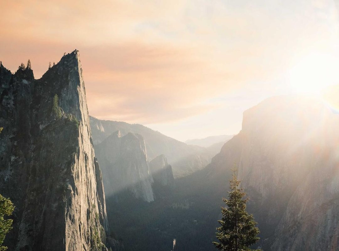 Warning: Avoid These Risks with Unofficial Downloads